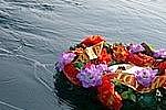 На Камчатке почтили память погибших в годы войны моряков возложением венка на воду Авачинского залива