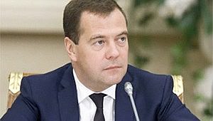 Дмитрий Медведев уверен, что российская экономика выдержит любые санкции США и ЕС