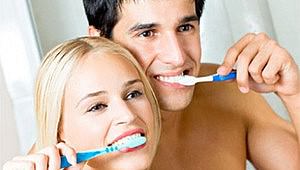 Регулярная чистка зубов сокращает риск сердечно-сосудистых заболеваний