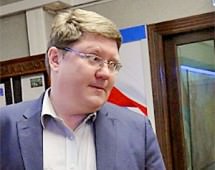 «Единая Россия» сообщила об отставке авиадебошира Андрея Исаева