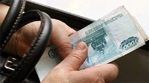 Амурчанин предложил участковому незаконное денежное вознаграждение в размере 4000 рублей 