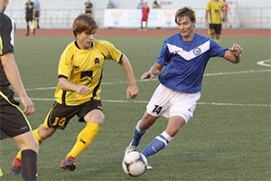 На стадионе «Туймаада» прошел матч между «Амуром-2010» и «Якутией»