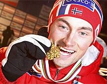 Чемпион мира по лыжным гонкам Петтер Нортуг устроил пьяное ДТП
